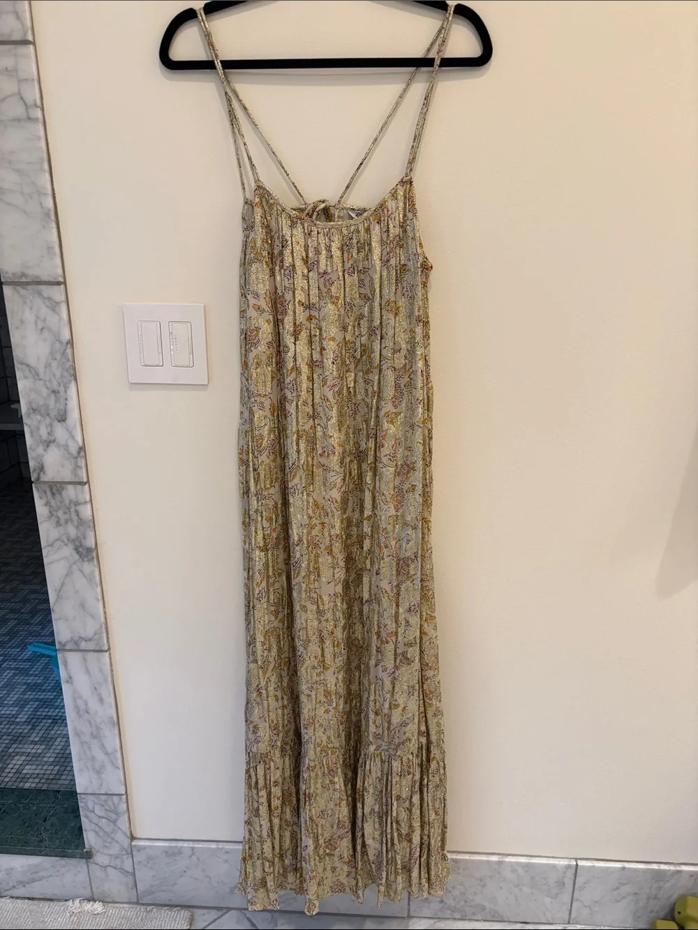 Zara floral gold shimmer maxi dress - Picture 1 of 5